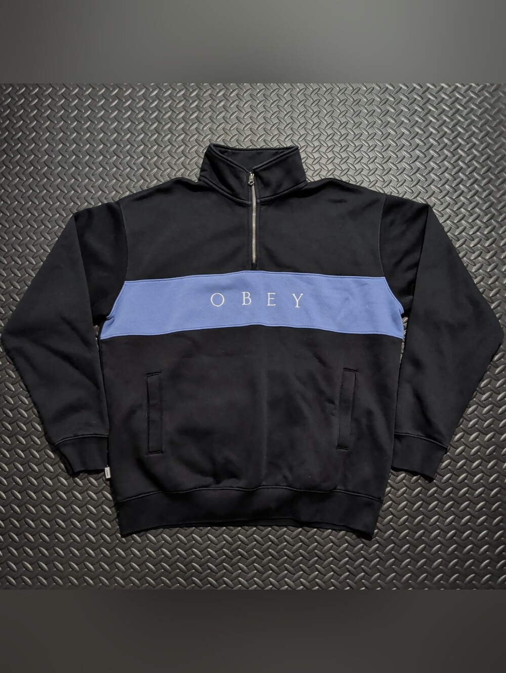 OBEY quarter zip sweater with front pockets size Large